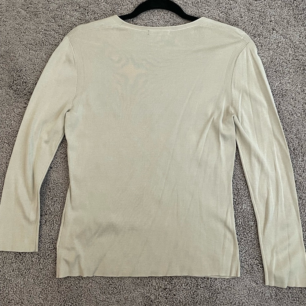 ✨Burberry Lightweight Knit Top - Picture 4 of 5